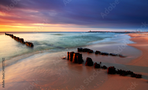 Fototapeta Naklejka Na Ścianę i Meble -  Baltic sea at beautiful sunrise in Poland beach.