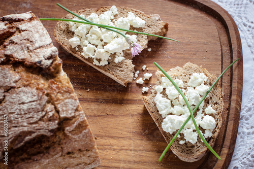 rustic bread with cottage cheese, for breakfast or snack.