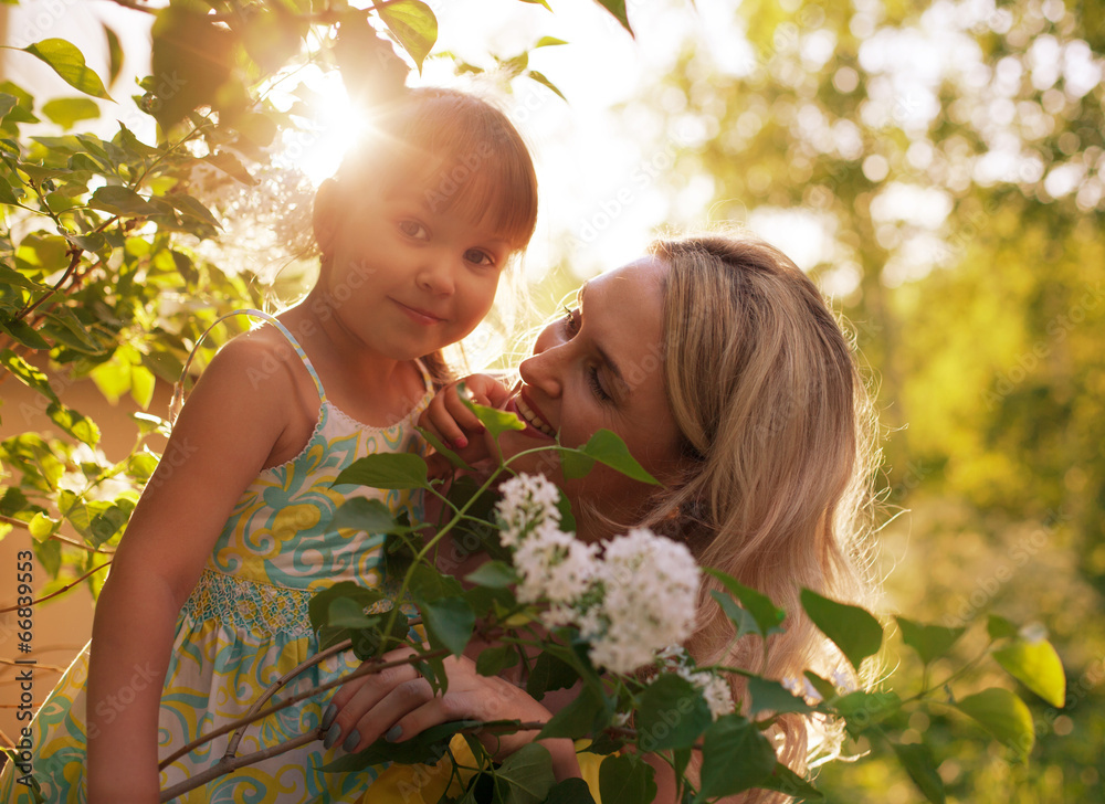 Fototapeta premium Happy mother and kid
