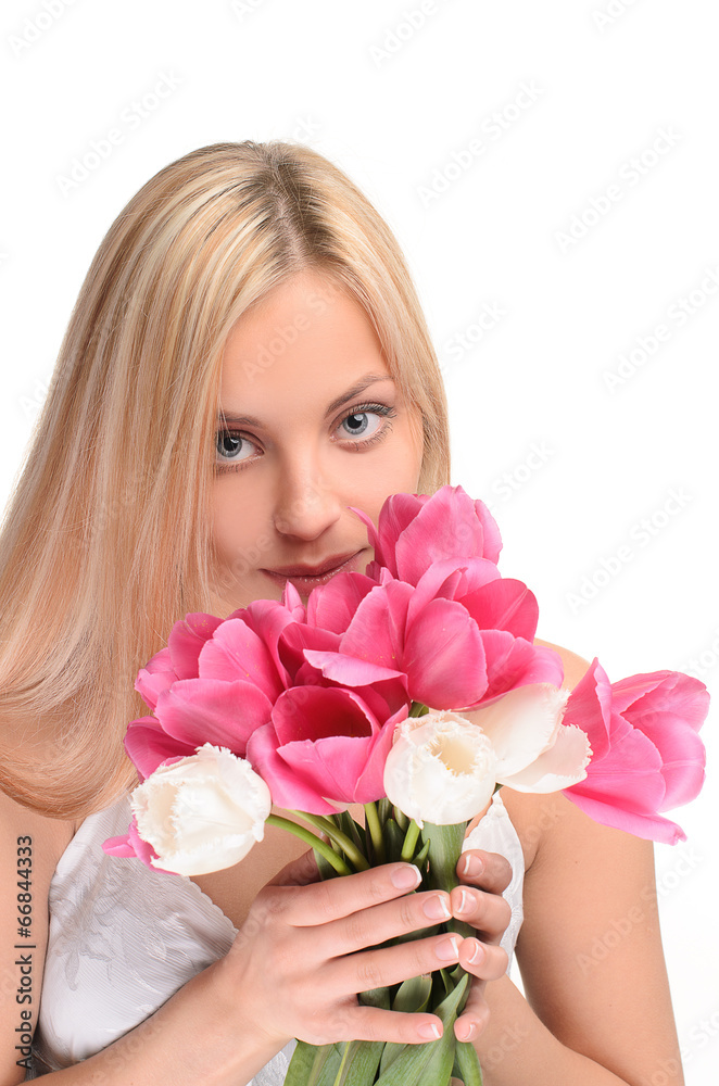 girl with bouquet of flowers