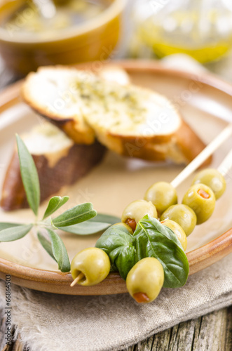 Olivenspieße