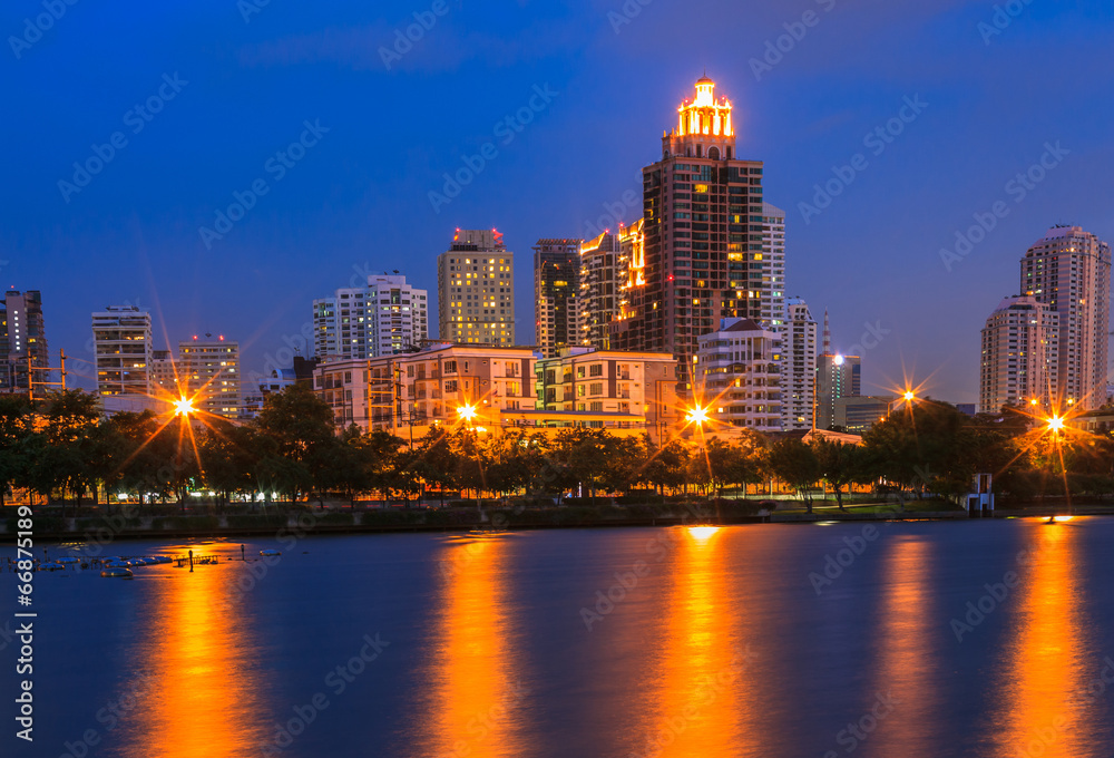Fototapeta premium Building at night