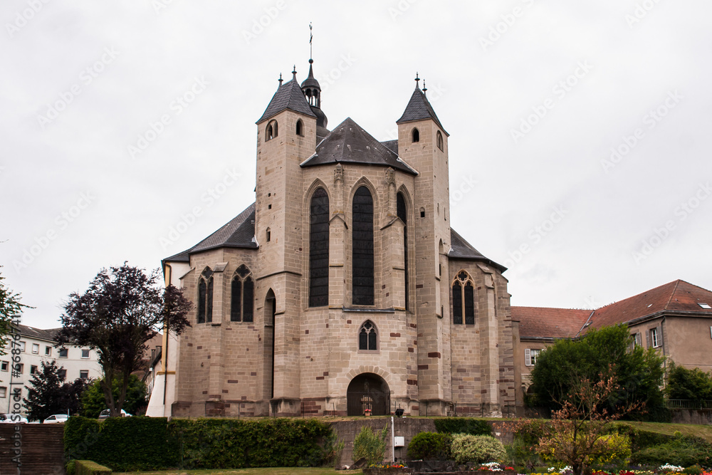 Kirche Abteikirche -Sainte Croix