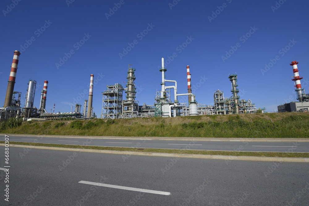 Oil refinery, Europe. Polluting energy. Heavy industry Oil refinery, Europe. Polluting energy. Heavy industry