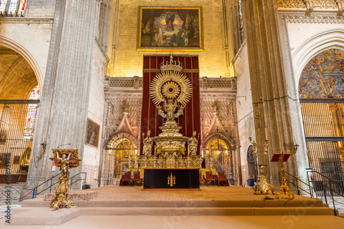 Obraz na plátně Interior of Seville Cathedral