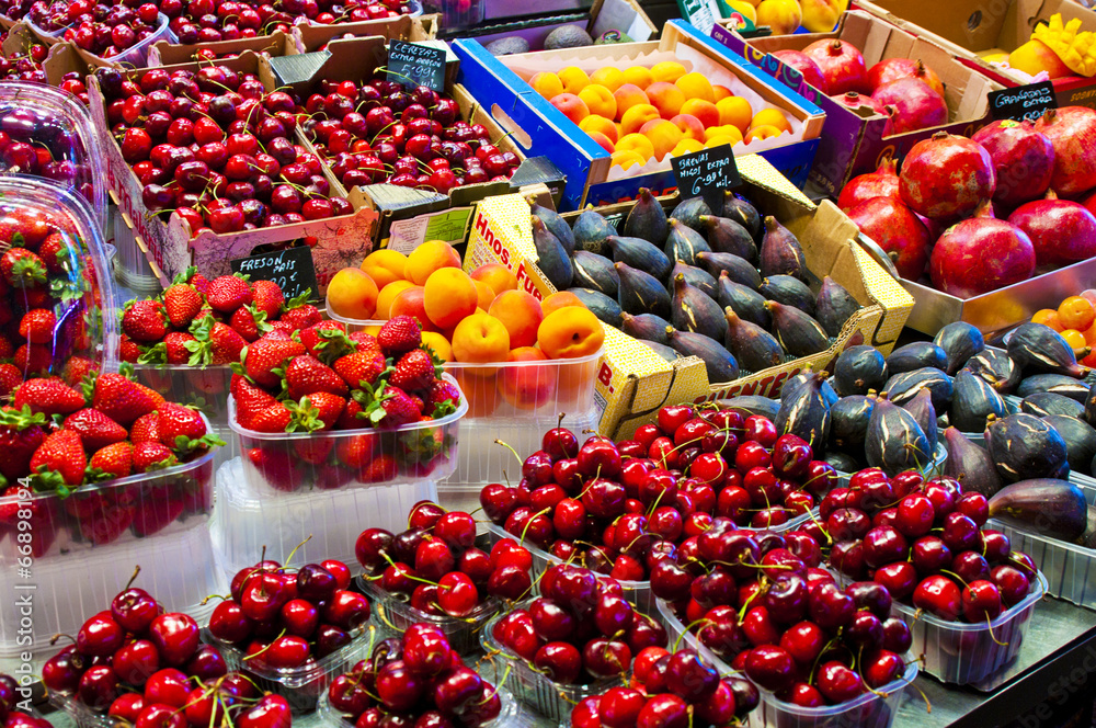 Fresh fruit and berries in market