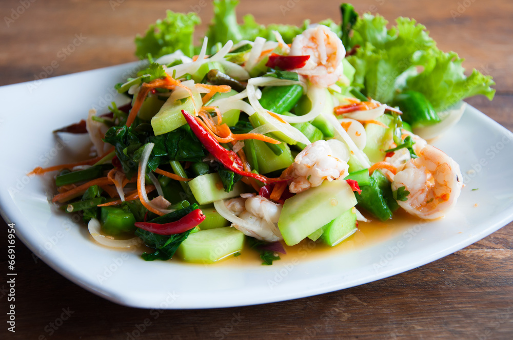 Spicy Kale Branch with Shrimp Salad Spicy Kale Branch with Shrimp Salad