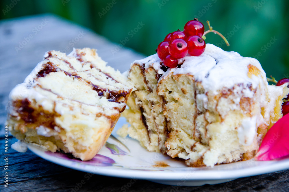Bakery products, cakes