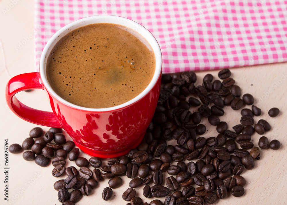 Fototapeta premium coffee cup and coffee beans