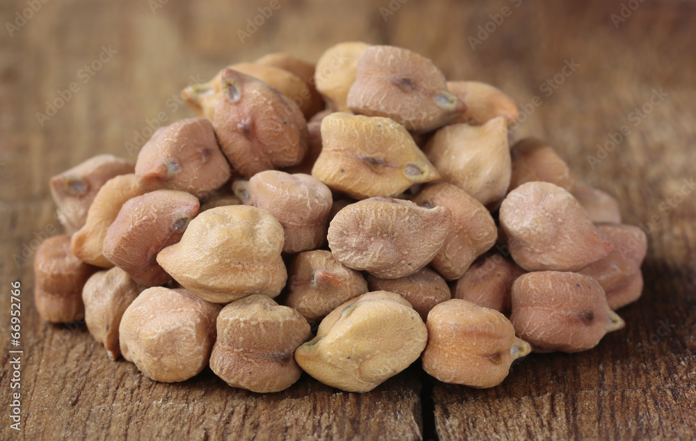 Obraz premium Raw Chickpea
