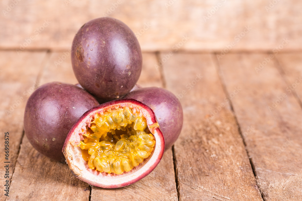 Obraz premium passioin fruit