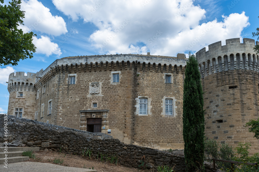 Château Suze-la-Rousse
