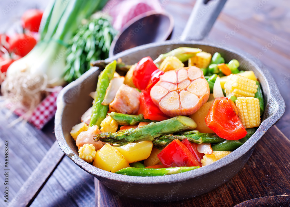 baked meat with vegetables