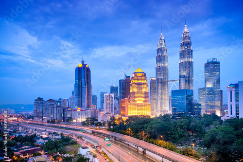 Night view of Kuala Lumpur skyline.