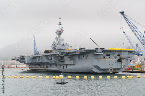 French military nuclear carrier