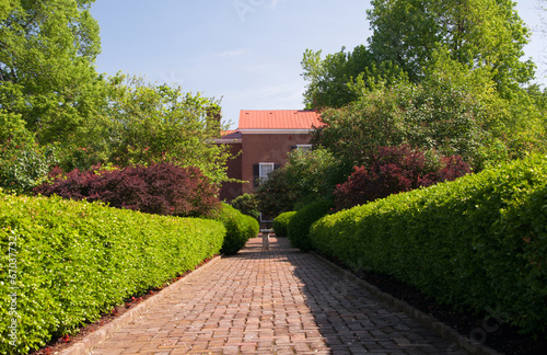 Foto The formal garden behind My Old Kentucky Home.