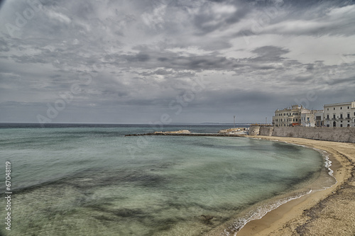 Beach of the old town of Gallipoli (Le) photo