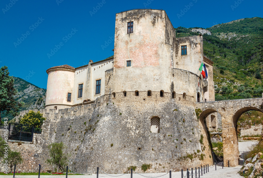 Venafro(IS) Castello Pandone -museo nazionale