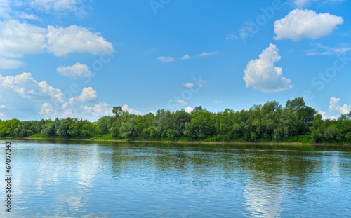 Fototapeta Naklejka Na Ścianę i Meble -  Riverside of river Vistula.