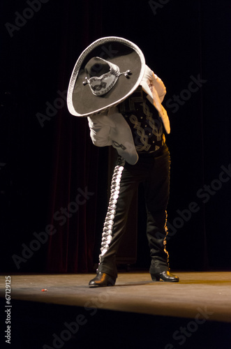 Dancing mariachi photo