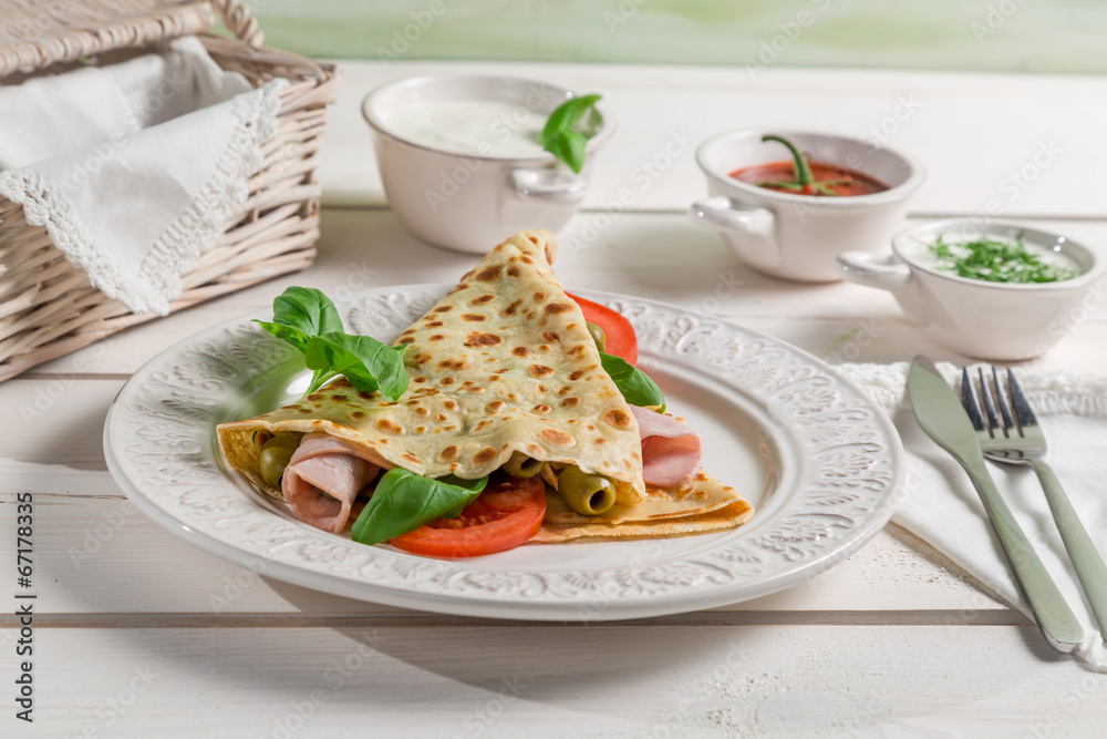 Pancake with vegetables and ham