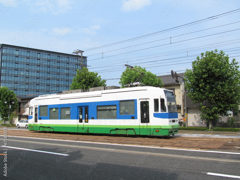 Obraz premium 一両編成の福井鉄道