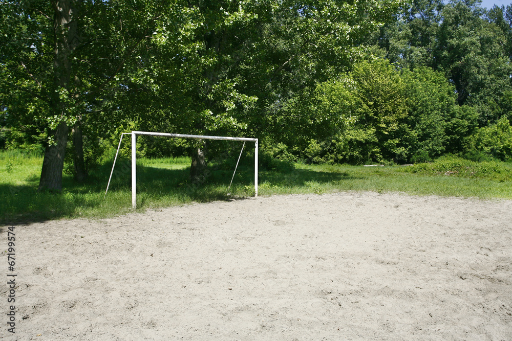 Empty goal in a abandoned field