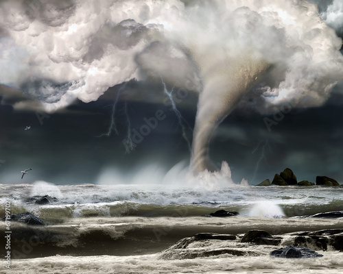Tornado über Ozean #67199702