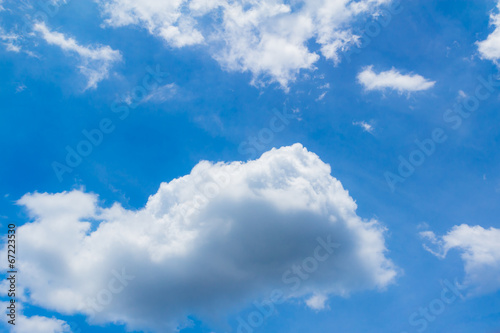 white clouds background on beautiful sky