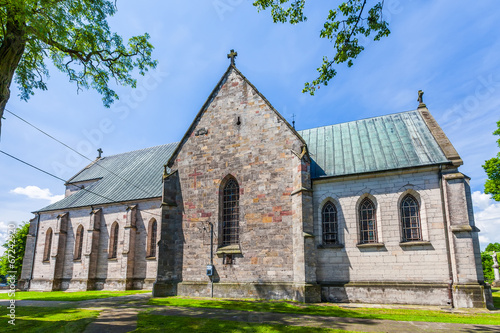 Saint Nicholas Church in Zarnow © Mariusz Niedzwiedzki