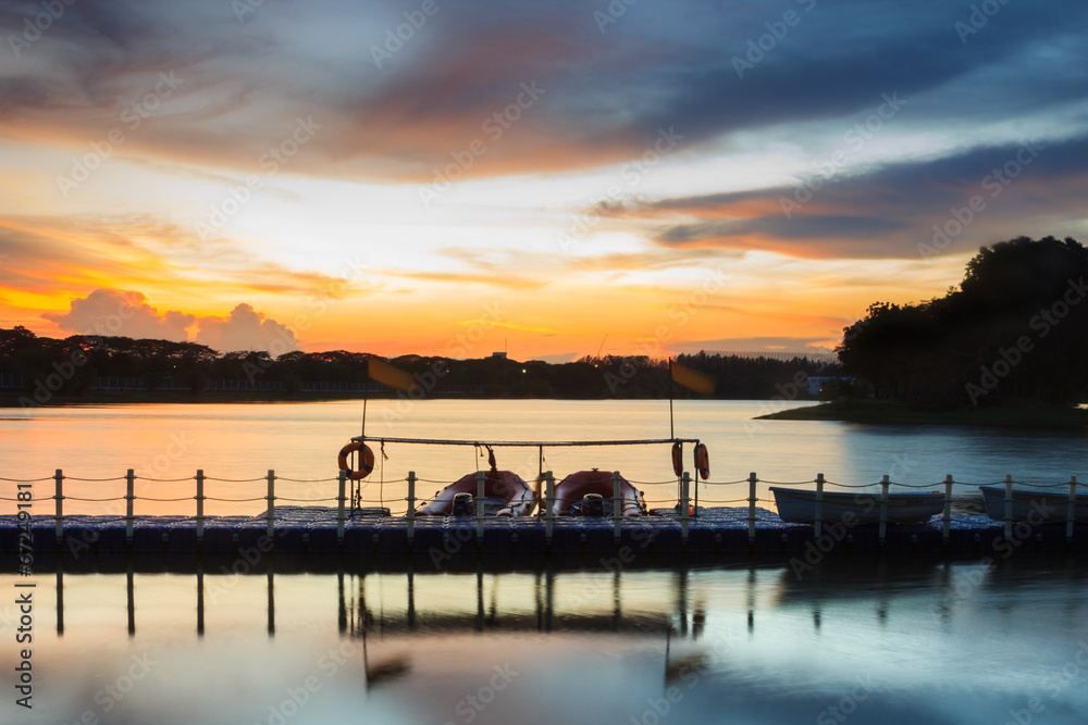 Obraz premium Small boat