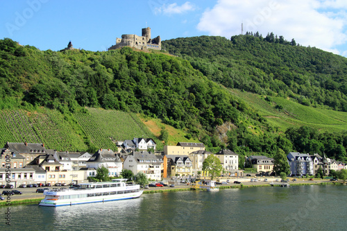Castle and fortresses along the Mosel revier photo
