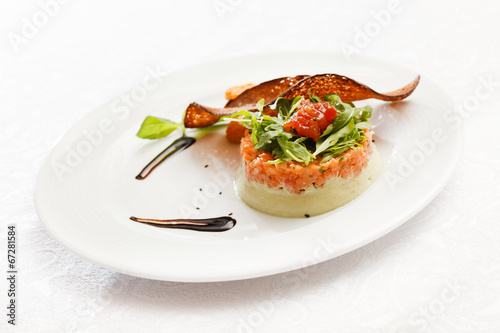 salmon tartar