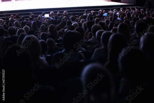 Billede på lærred People seated in an audience