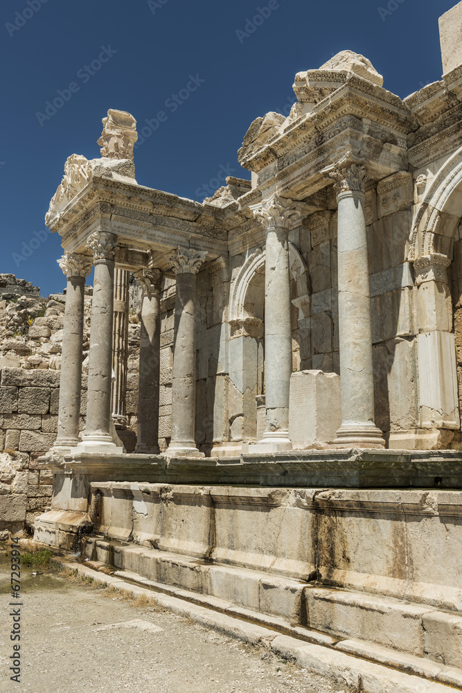 Obraz premium Antonine Nymphaeum at Sagalassos, Turkey