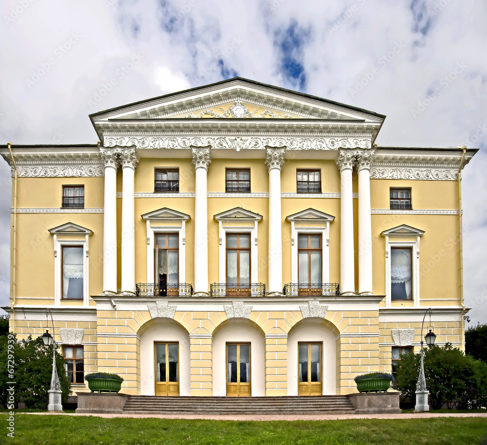 Palace architecture