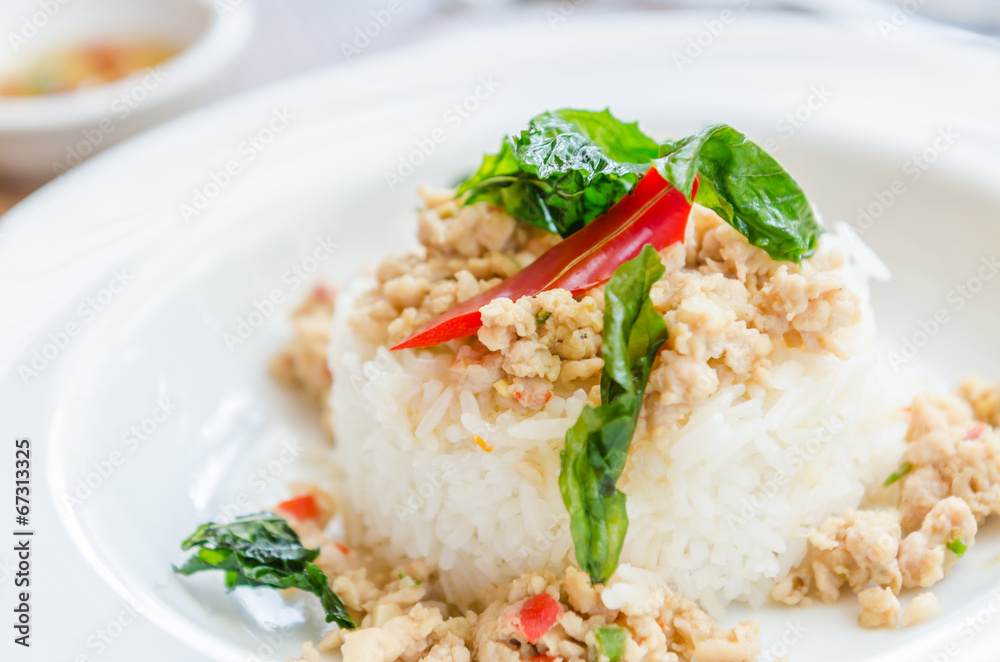 Spicy fried chicken with basil and rice Spicy fried chicken with basil and rice