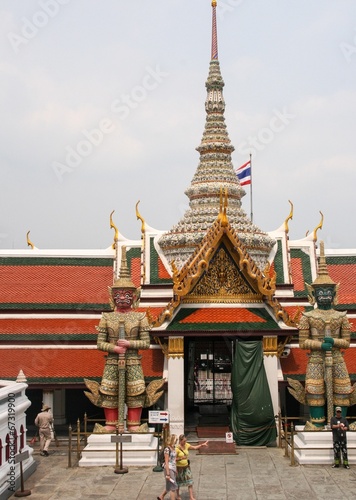 jade buddha temple in bangkok thailand