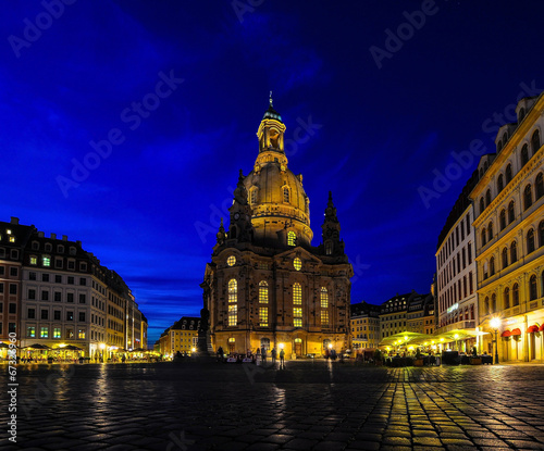 Frauenkirche Dresden zur blauen Stunde