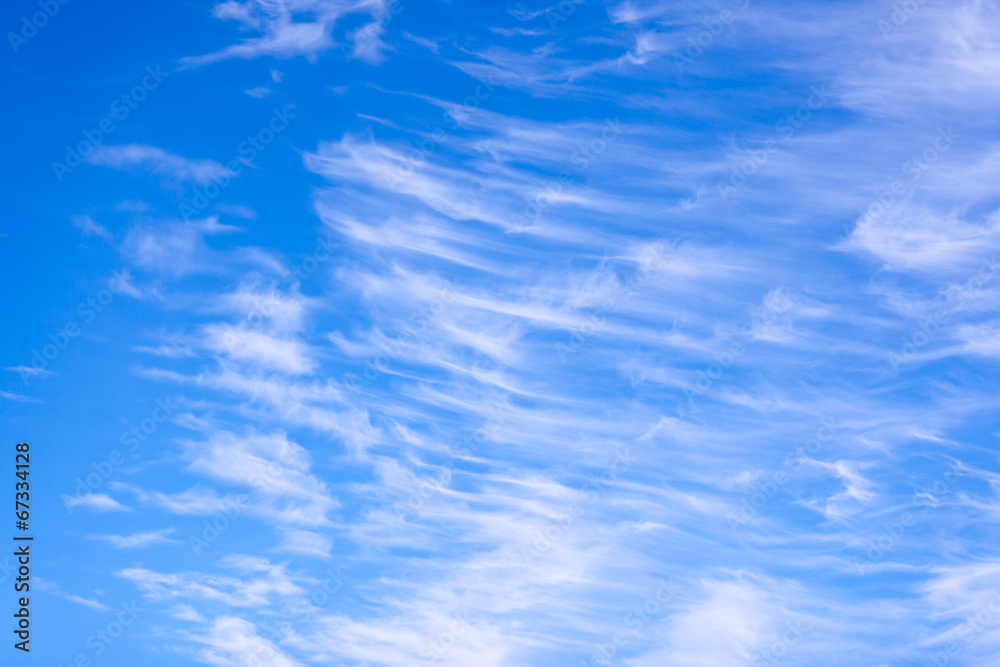 ciel et nuages effilichés ciel et nuages effilichés