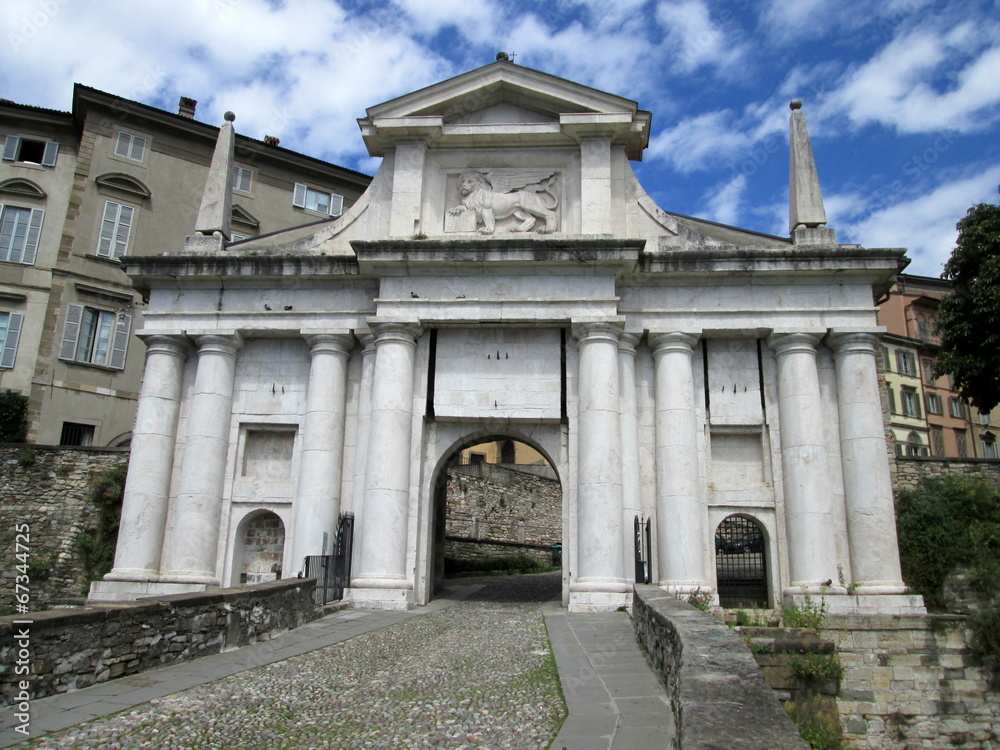 Fototapeta premium S.GIACOMO BERGAMO