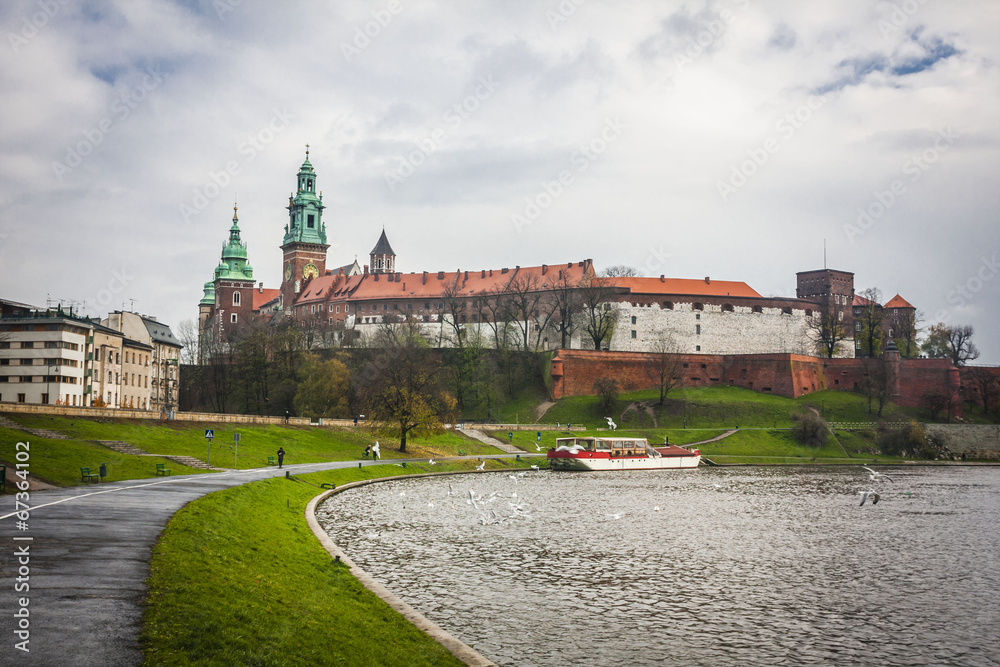 Fototapeta premium historic castle in the old city of Krakow