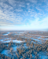 Keuken achterwand Bosrivier Bevroren bosrivier vanuit vogelperspectief  © Vladimir Melnikov