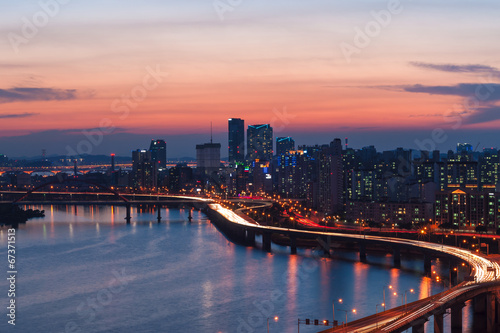 Seoul Sunset © Joshua Davenport