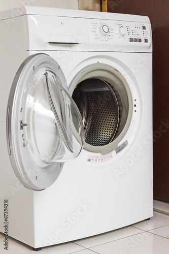 Wallpaper Mural Front load washing machine Torontodigital.ca