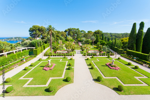 Garden in Villa Ephrussi de Rothschild, Saint-Jean-Cap-Ferrat photo