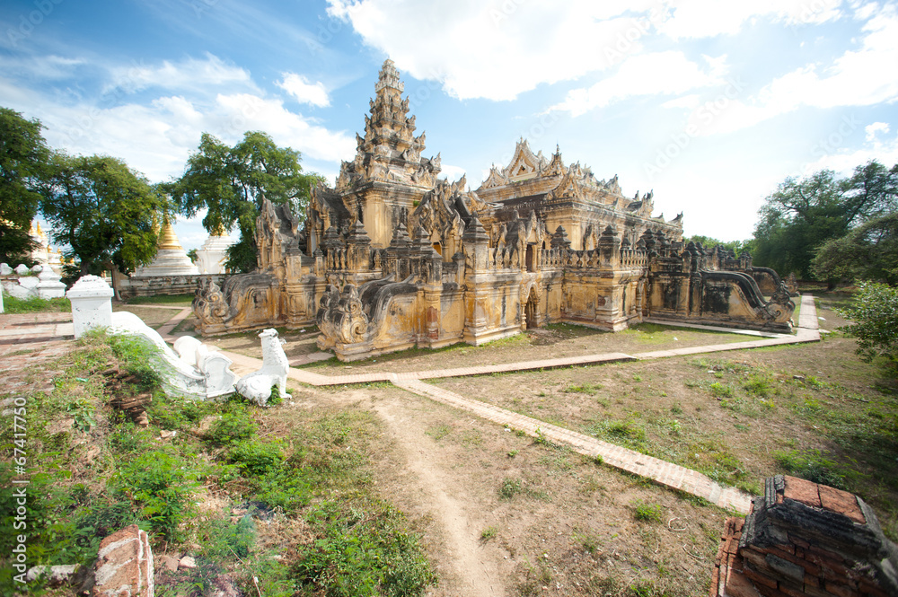 Naklejka premium Maha Aung Mye Bon Zan Monastery.