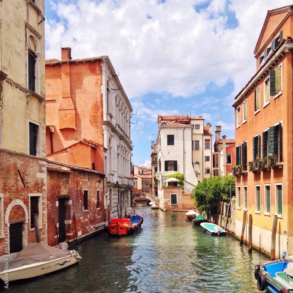 Venedig im Sommer mit Kanal