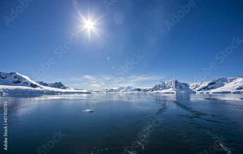 Antarctic Ocean Ice Landscape