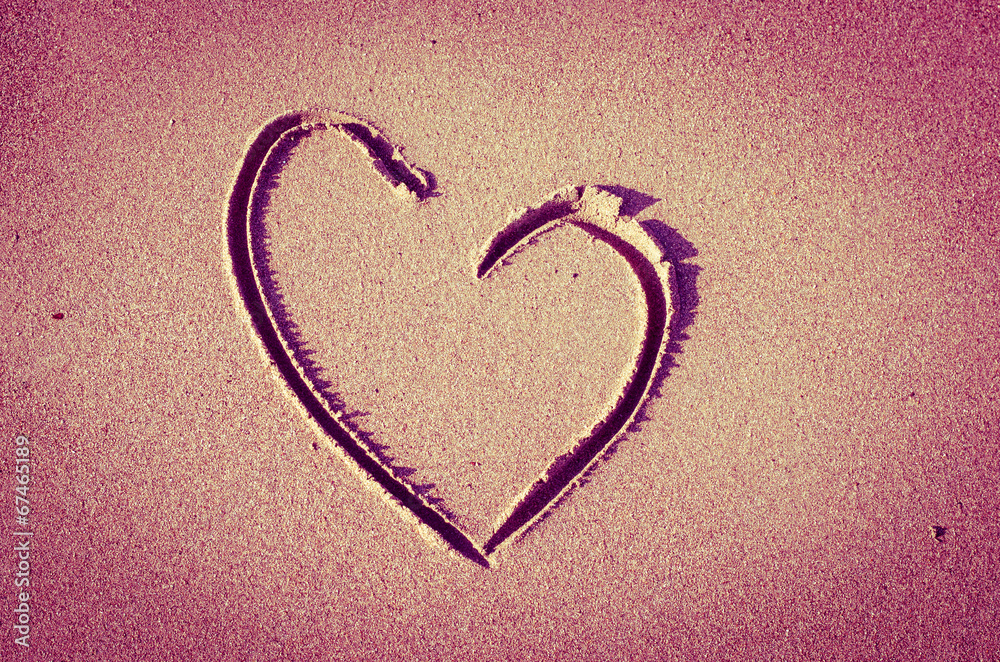 heart at sand